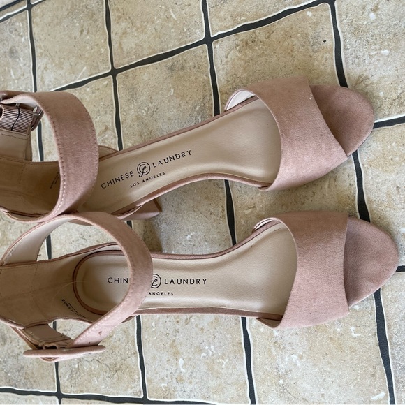 Chinese Laundry Rumor Sandal - Picture 3 of 6